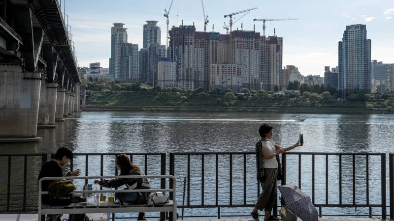 guney kore konut fiyatlarini dusurmek icin baskent ve cevresinde yabancilarin gayrimenkul alimina kisitlama getirdi B9Ab9Ljg