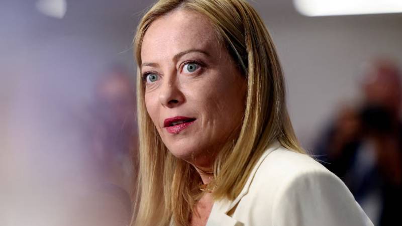 meloni ve muhalefet liderinin fotograflari italyan pornografi sitesinde yayimlandi italya basbakani olanlardan tiksiniyorum GuvqJbV9