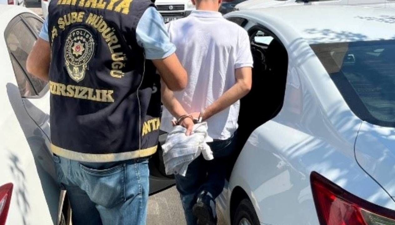 antalyada asayis olaylari 166 kisi tutuklandi nFeskbcv