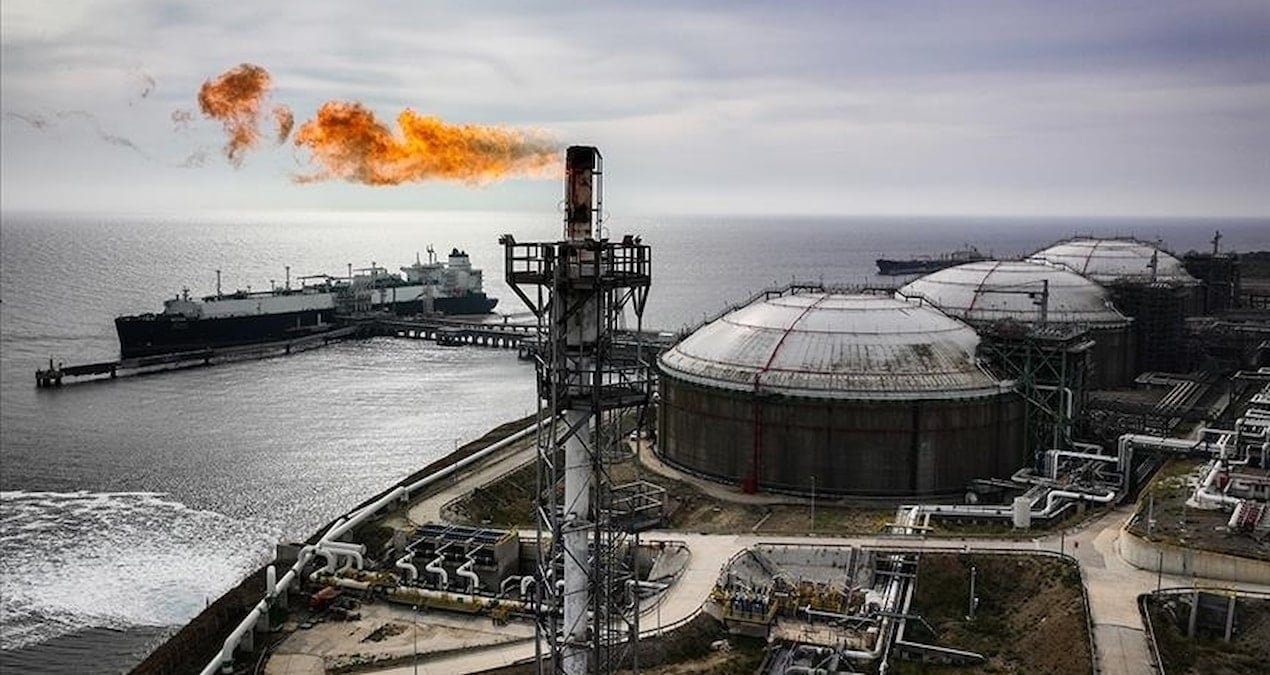 dogal gaz uretimi son 10 yilda zirve yapti fosil yakitlar arasinda en hizli buyuyen enerji kaynagi Sg6PeAIk