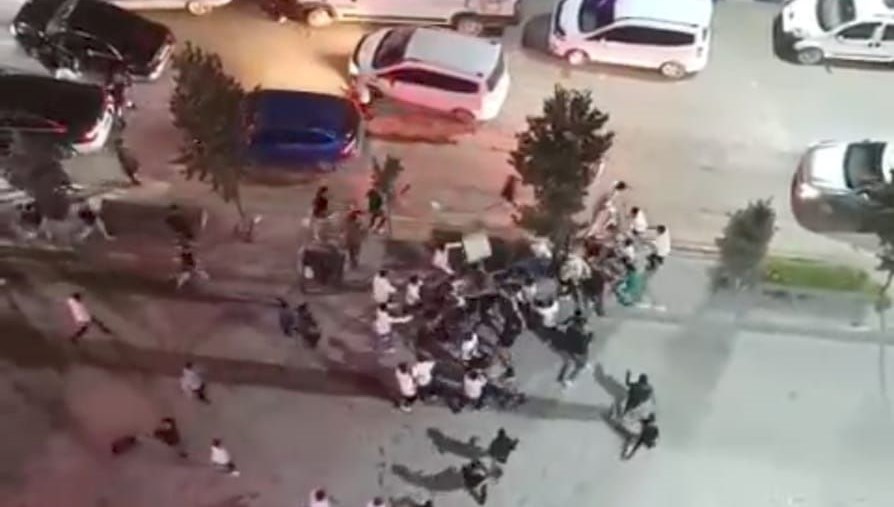 hakkaridetasli sopali kavga 1 yarali pF6HS2yi