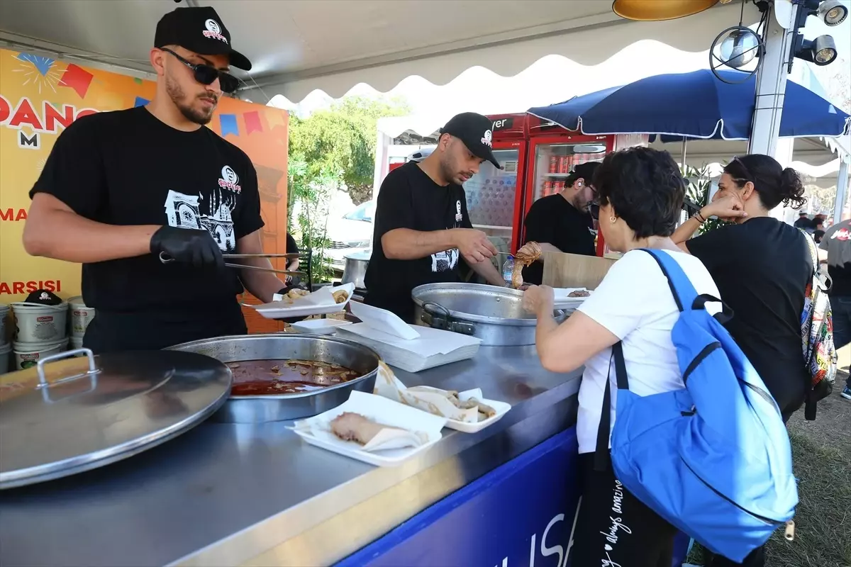 9 uluslararasi adana lezzet festivali devam ediyor D1OniGXw