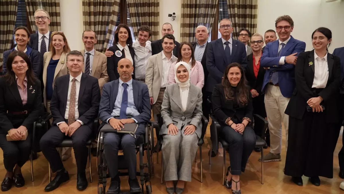 bakan goktas italyada engelli bireyler icin is birligi gorusmeleri yapti ytYtbZDI.jpg
