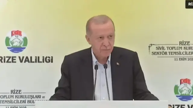 cumhurbaskani erdogan rizede stklarla bulustu artik dunyada sozu gecen turkiye var 8md87NP3