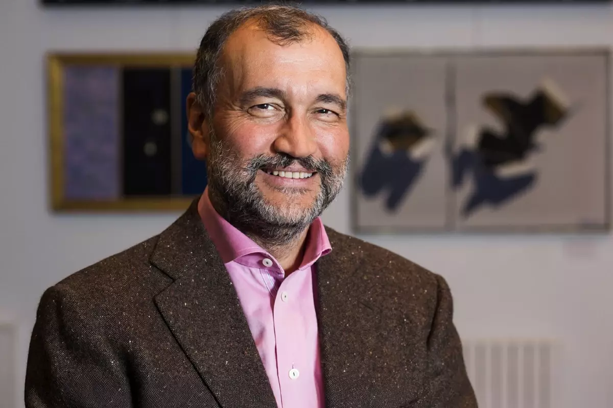 murat ulkerden londra iddiasina yanit anamin evinde oturuyorum baska yerde de evim de yok BcHta9Nj.jpg