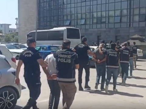 Kahramanmarasta uyusturucu operasyonu 25 kisi tutuklandi 6YIq9GOS