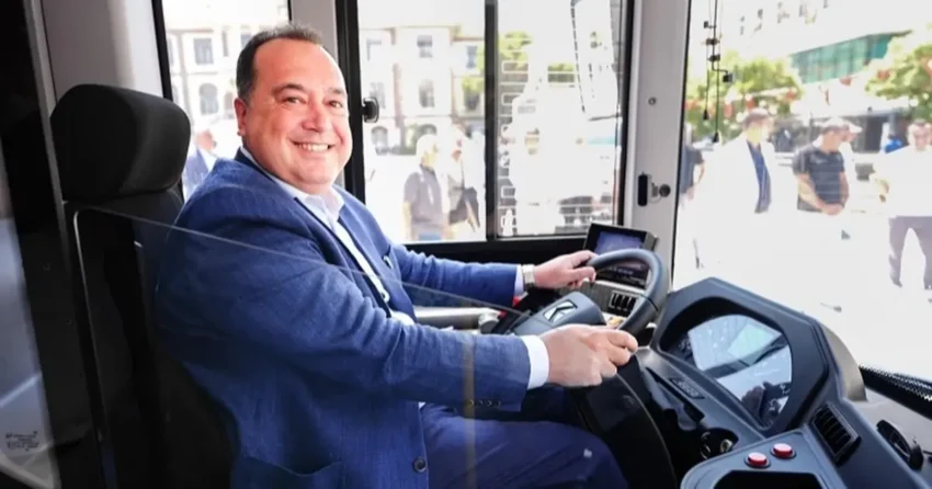 Manisa buyuksehir arac filosunu guclendiriyor lFbTI5Hp