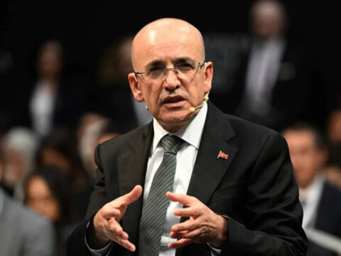 Simsek acikladi 1 trilyonluk dev kredi paketi devrede FpApw2ar