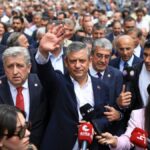 Turk siyasetine soluk yeni parti RjPLjweY